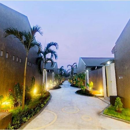 Bali Rich Villa Tuban  Esterno foto