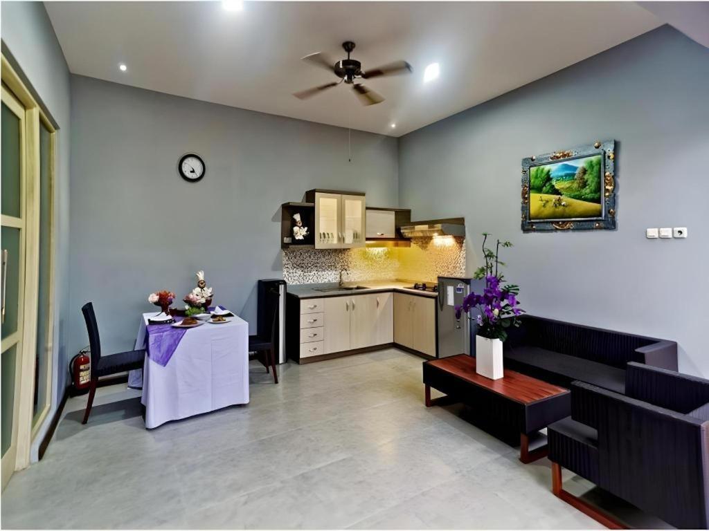 Bali Rich Villa Tuban  Esterno foto